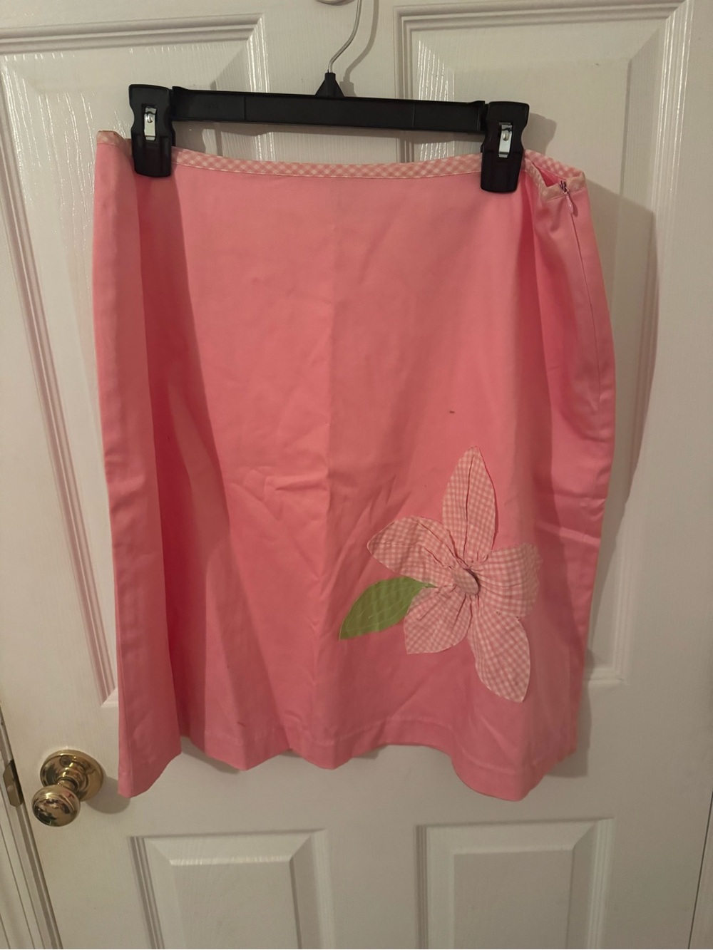 Bamboo Traders Pink A-Line Skirt with Floral Appliqué